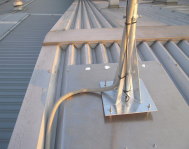 超音波風向風速システム工場屋根設置-セネコム